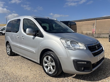 Used Peugeot Partner Tepee 2017 for sale - 78332194: Photo