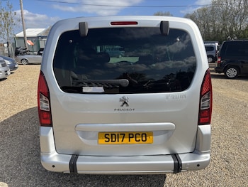 Used Peugeot Partner Tepee 2017 for sale - 78332194: Photo