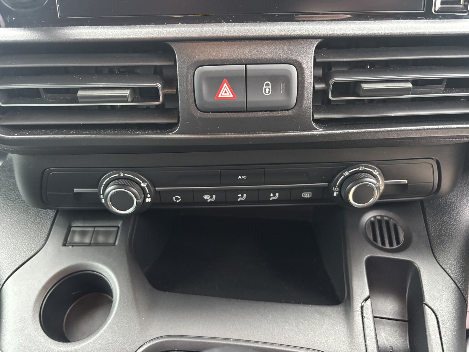 Used Citroen Berlingo 2020 for sale - 78105936: Photo 20