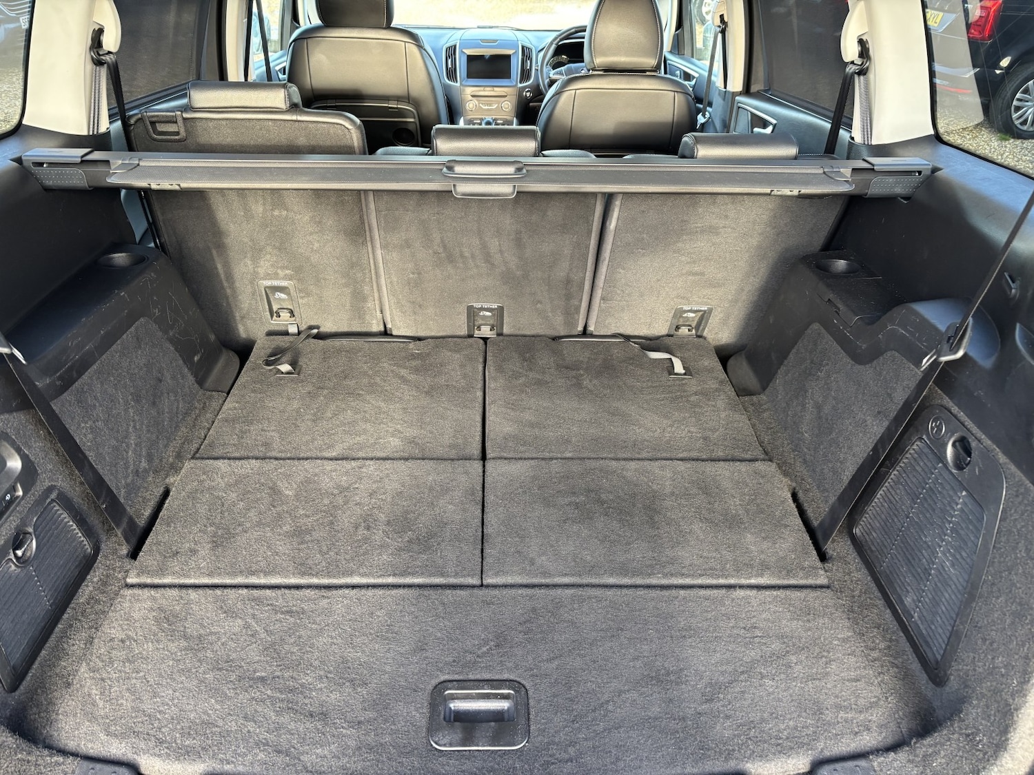 Used Ford Galaxy 2018 for sale - 77313903: Photo 12