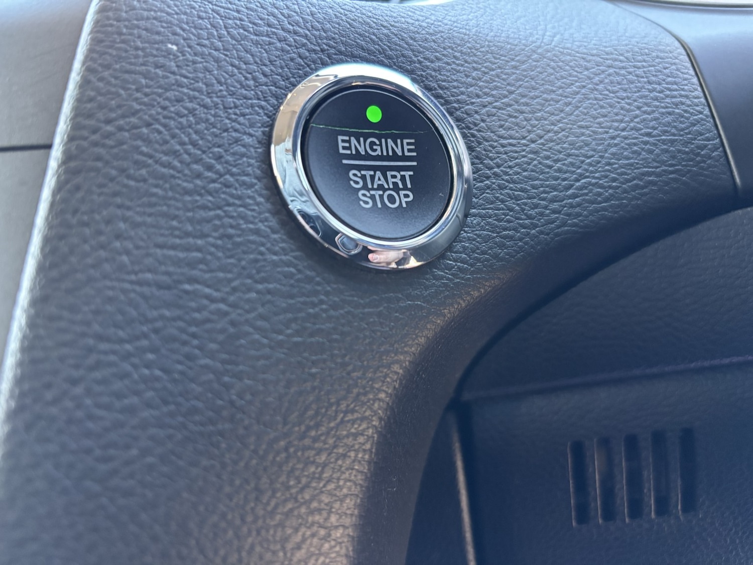 Used Ford Galaxy 2018 for sale - 77313903: Photo 21