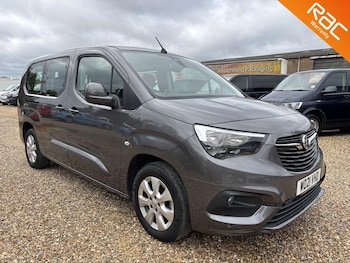 Vauxhall - Combo Life