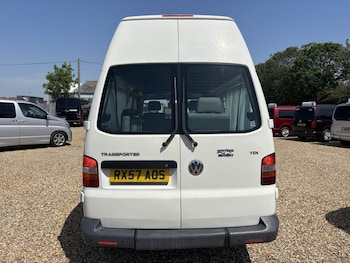 Used Volkswagen Transporter 2007 for sale - 79269594: Photo