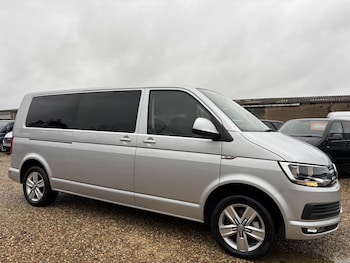 Used Volkswagen Caravelle 2017 for sale - 77313905: Photo