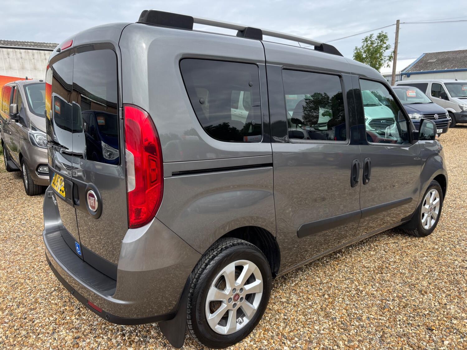 Used Fiat Doblo 2015 for sale - 76793532: Photo 3