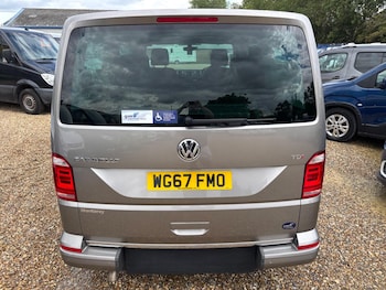 Used Volkswagen Caravelle 2017 for sale - 75325563: Photo