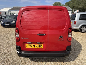 Used Citroen Berlingo 2022 for sale - 79277751: Photo