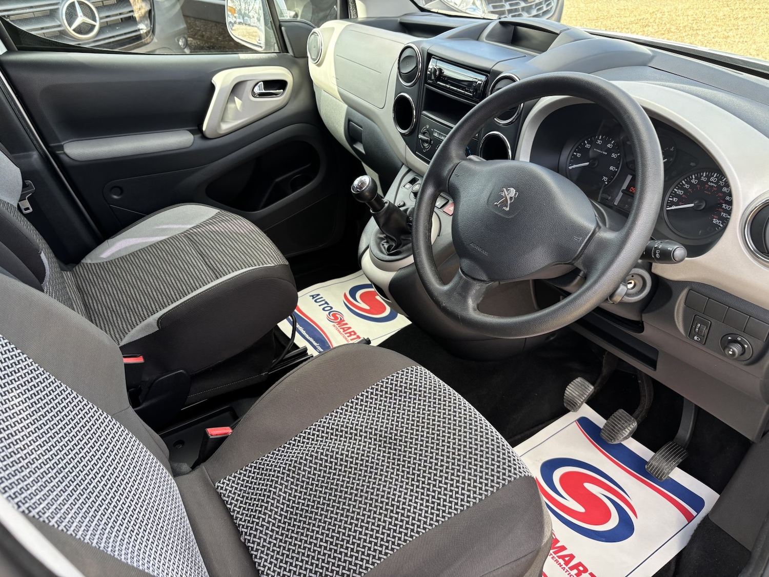 Used Peugeot Partner Tepee 2012 for sale - 78112016: Photo 14