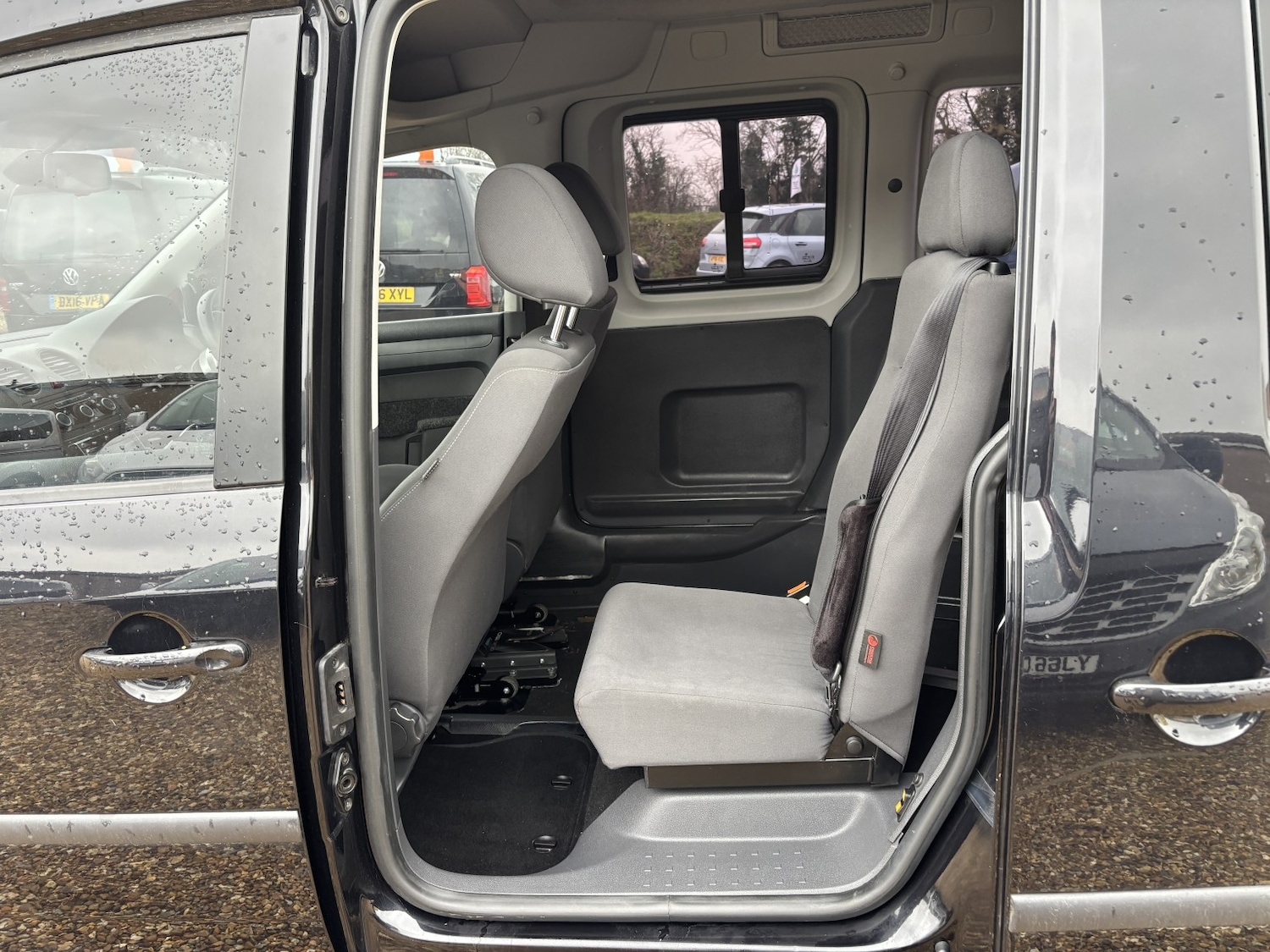 Used Volkswagen Caddy Life 2016 for sale - 78011326: Photo 12