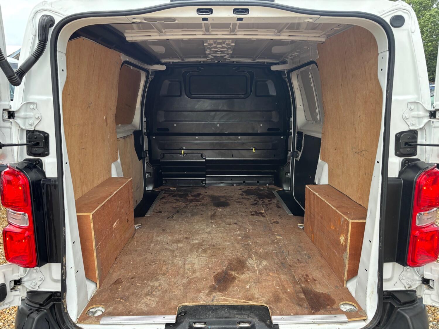 Used Peugeot Expert 2021 for sale - 76793551: Photo 7