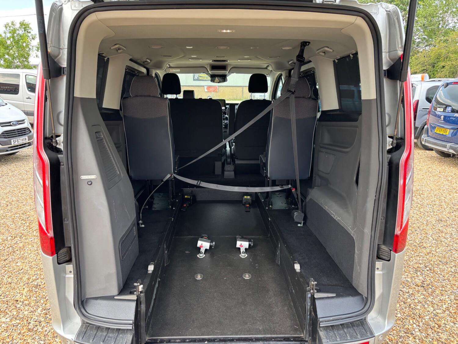 Used Ford Tourneo Custom 2019 for sale - 76769125: Photo 10