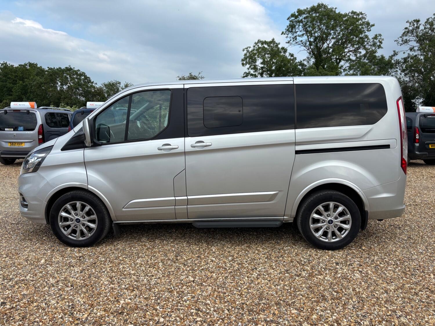Used Ford Tourneo Custom 2019 for sale - 76769125: Photo 6