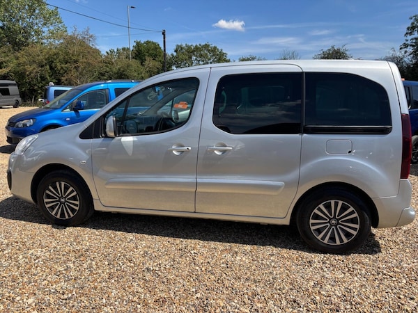Used Peugeot Partner 2017 for sale - 76237267: Photo 6