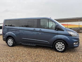 Used Ford Tourneo Custom 2018 for sale - 77314085: Photo