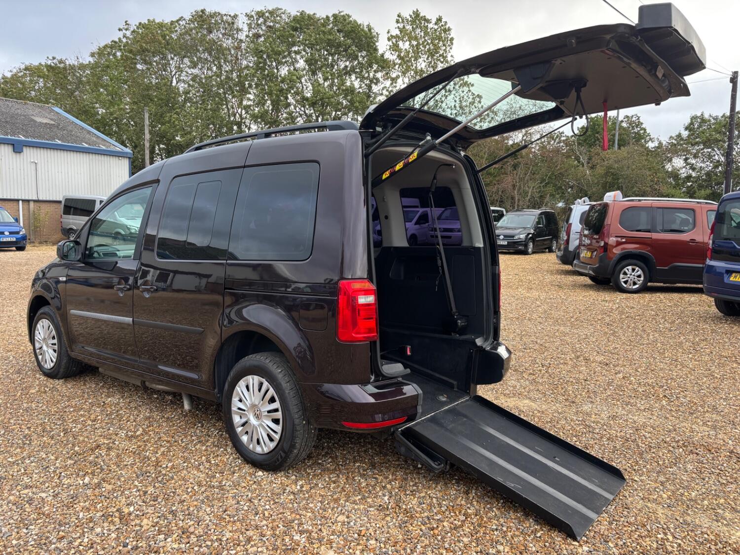 Used Volkswagen Caddy Life 2016 for sale - 77313919: Photo 8