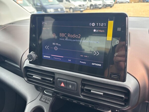 Used Peugeot Rifter 2024 for sale - 75497243: Photo 20