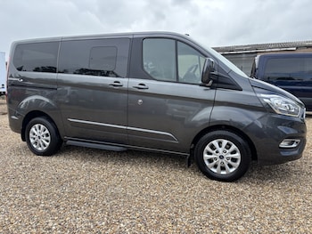 Used Ford Tourneo Custom 2019 for sale - 78846094: Photo