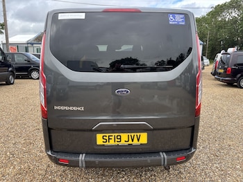 Used Ford Tourneo Custom 2019 for sale - 78846094: Photo
