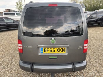 Used Volkswagen Caddy Life 2015 for sale - 79600359: Photo