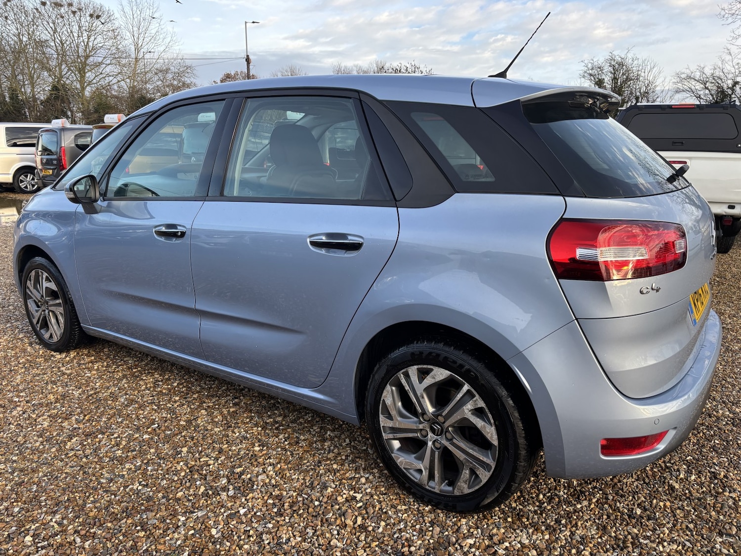 Used Citroen C4 Picasso 2016 for sale - 76982799: Photo 5