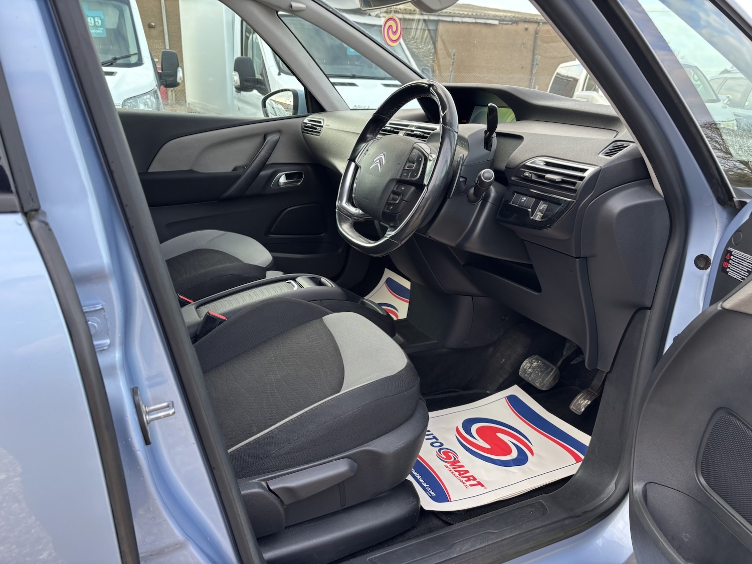 Used Citroen Grand C4 Picasso 2014 for sale - 77864823: Photo 11