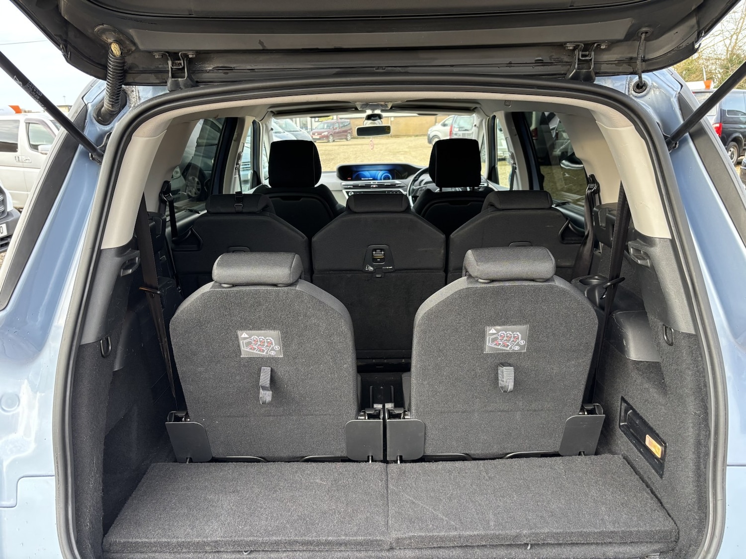 Used Citroen Grand C4 Picasso 2014 for sale - 77864823: Photo 8