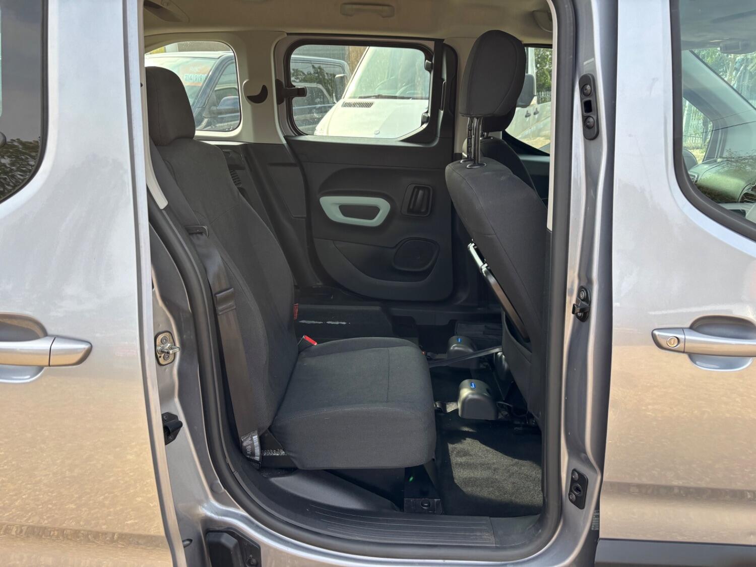 Vehicle 14