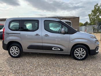 Used Citroen Berlingo 2021 for sale - 75535610: Photo