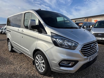 Used Ford Tourneo Custom 2020 for sale - 76407496: Photo