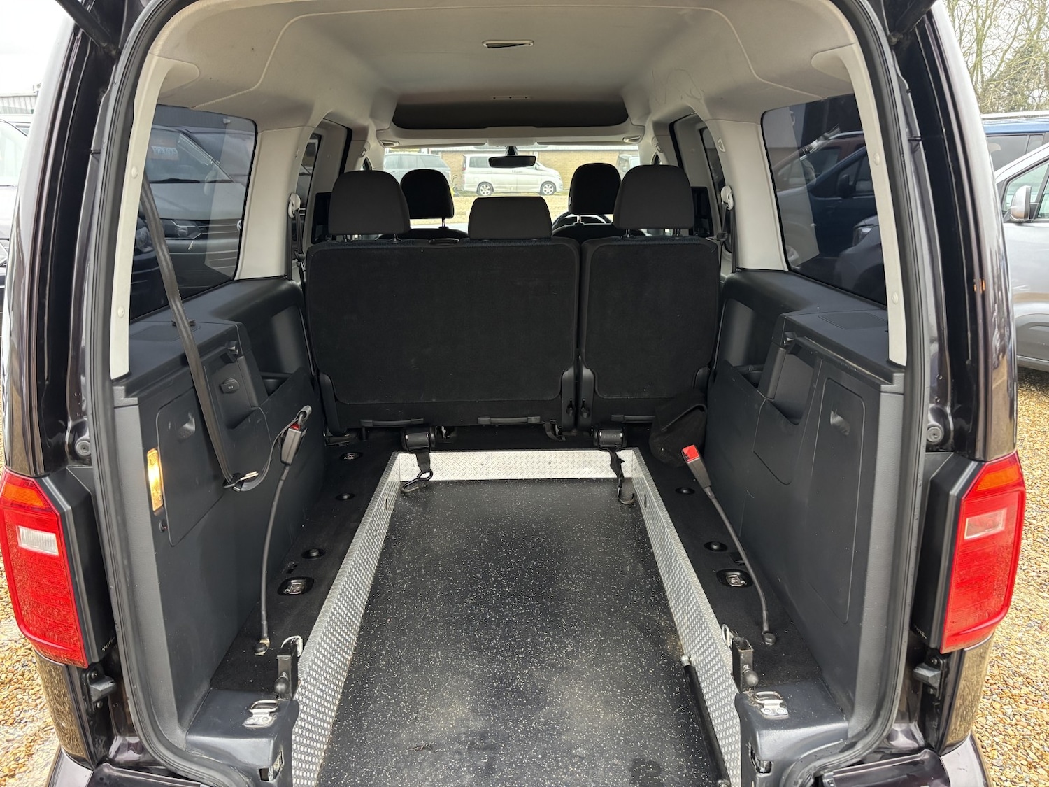 Used Volkswagen Caddy Maxi Life 2019 for sale - 77465651: Photo 9