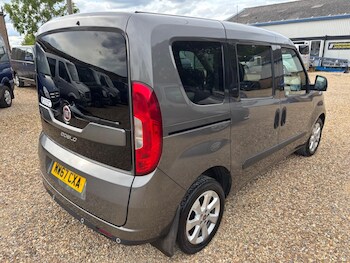 Used Fiat Doblo 2018 for sale - 76793536: Photo