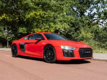 2019 - 5.2 FSI V10 Plus Quattro 2dr S Tronic