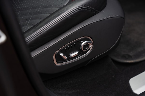 Used Aston Martin DBX 2022 for sale - 75393810: Photo 26