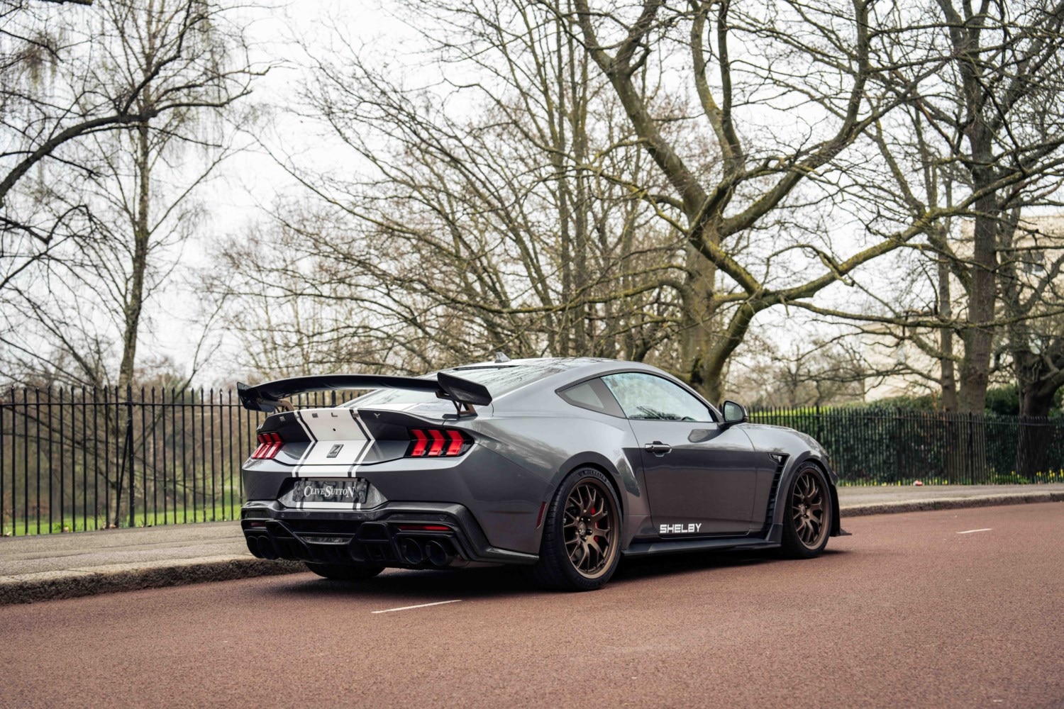 2025 Ford Mustang Coupe Petrol Automatic - Picture 2 of 24