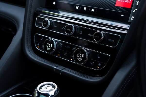 Used Bentley Bentayga 2022 for sale - 75393359: Photo 35
