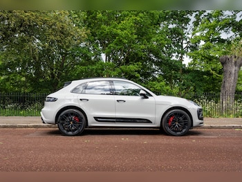 Used Porsche Macan 2024 for sale - 78624423: Photo