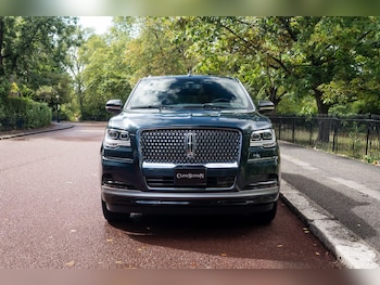 Used Lincoln Navigator 2024 for sale - 75917021: Photo