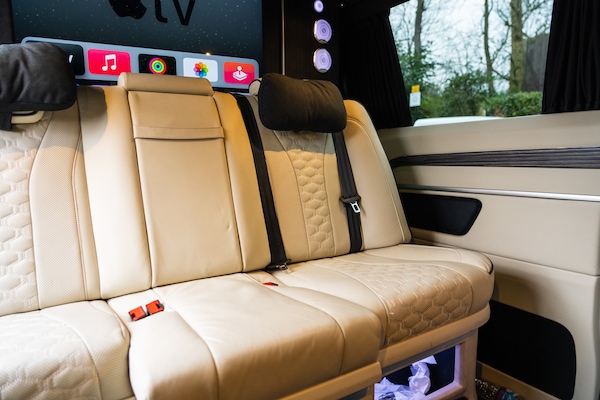 Used Mercedes-Benz V-Class 2023 for sale - 75393966: Photo 11