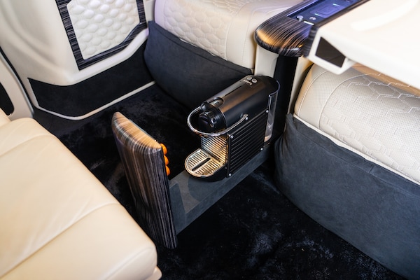 Used Mercedes-Benz V-Class 2023 for sale - 75393966: Photo 15