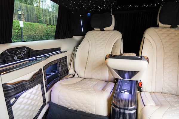 Used Mercedes-Benz V-Class 2023 for sale - 75393966: Photo 27