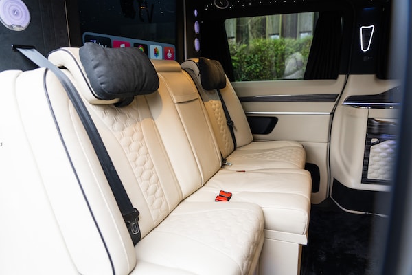 Used Mercedes-Benz V-Class 2023 for sale - 75393966: Photo 30