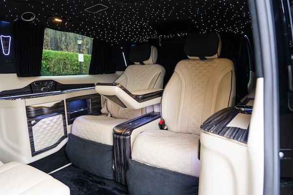 Used Mercedes-Benz V-Class 2023 for sale - 75393966: Photo 33
