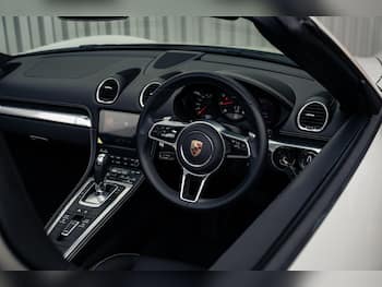 Used Porsche Boxster 2024 for sale - 79670402: Photo