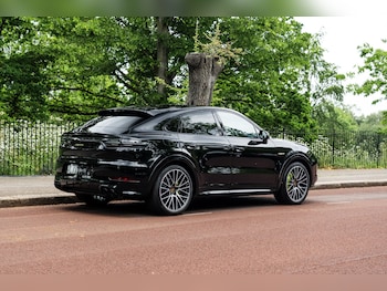 Used Porsche Cayenne 2022 for sale - 78563346: Photo