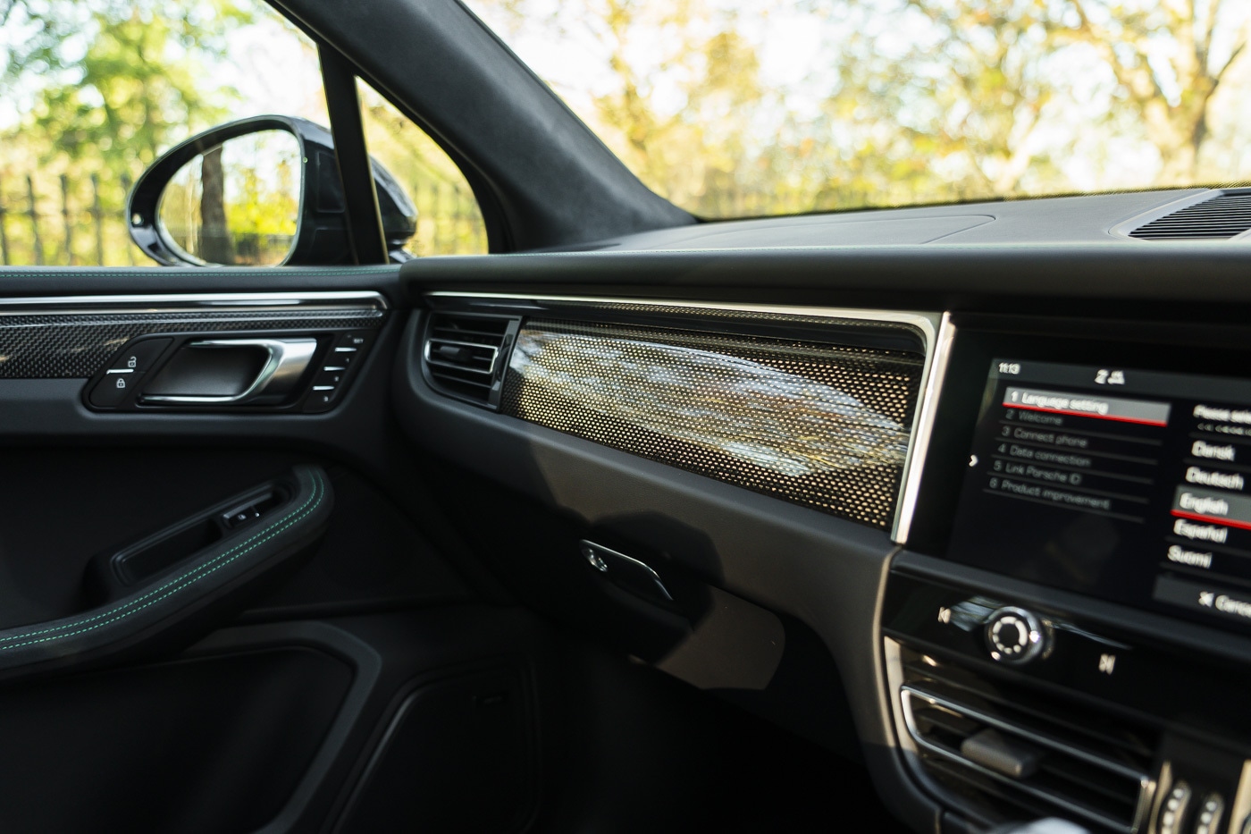 Used Porsche Macan 2024 for sale - 76758005: Photo 32