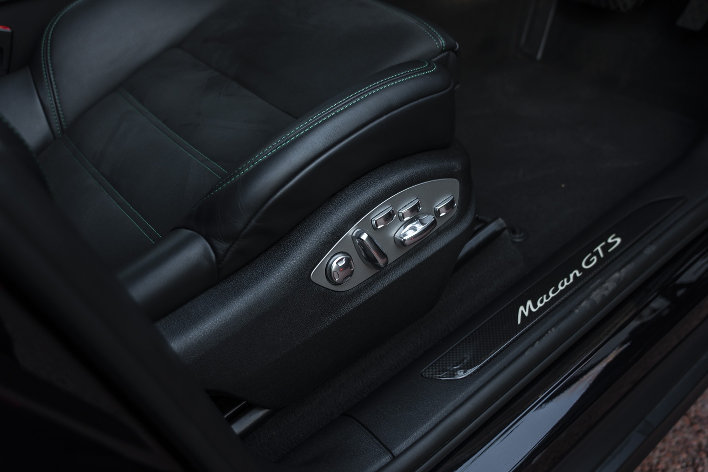 Used Porsche Macan 2024 for sale - 76758005: Photo 40