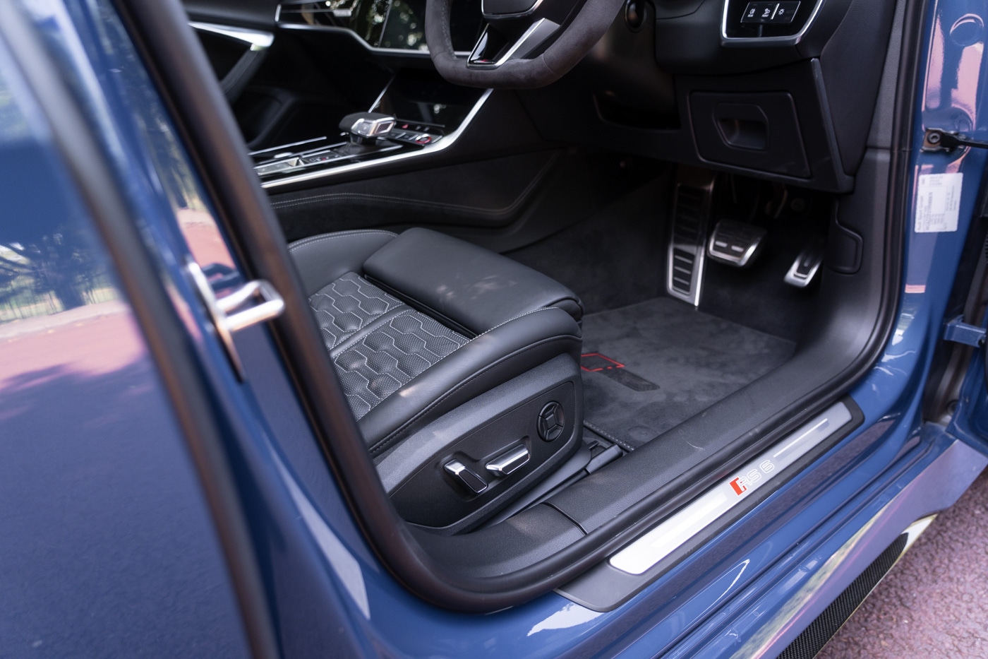 Used Audi RS6 2023 for sale - 77165539: Photo 30