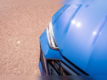 Used Audi RS6 2023 for sale - 77165539: Photo