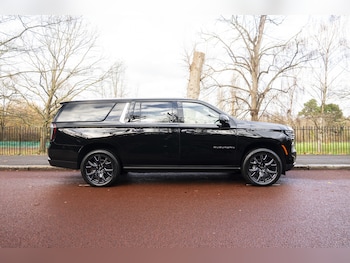 Used Chevrolet Suburban 2026 for sale - 79362732: Photo