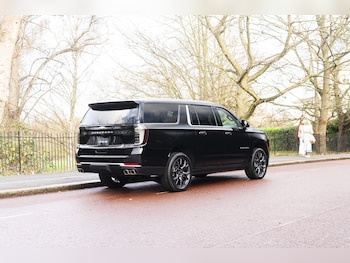 Used Chevrolet Suburban 2026 for sale - 79362732: Photo